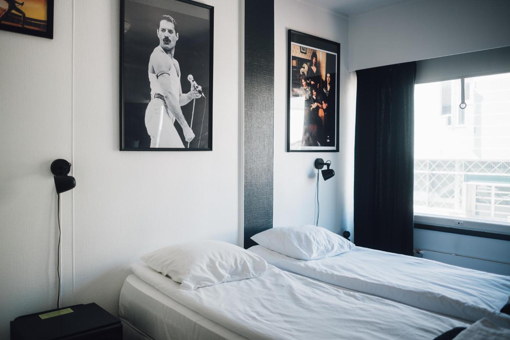 Rock Hotel Salo Salo  Extérieur photo